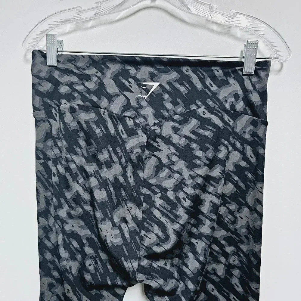 GymShark grey print leggings m/l - Picture 5 of 9
